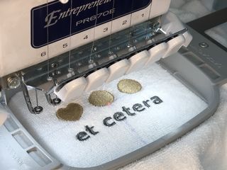 Servicii de broderie pentru compania ta ! foto 8