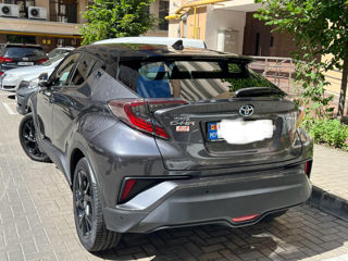 Toyota C-HR foto 3