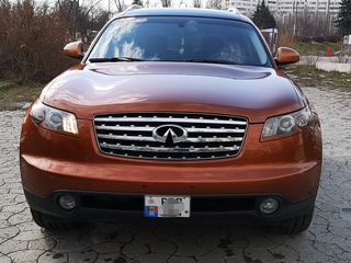 Infiniti FX foto 2