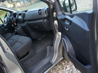 Opel Vivaro foto 7