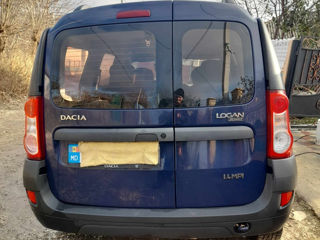 Dacia Logan foto 2