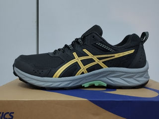 Asics foto 1