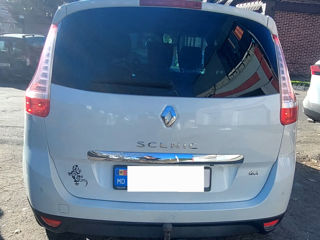 Renault Grand Scenic foto 6