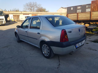 Dacia Logan foto 8