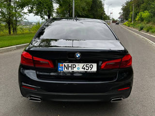 BMW 5 Series foto 8