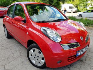 Nissan Micra foto 1