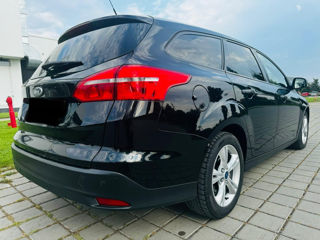 Ford Focus foto 8