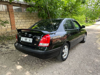 Hyundai Elantra foto 6