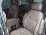 KIA Carnival foto 6