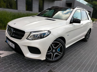 Mercedes GLE foto 1