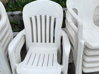 scaune de plastic foto 3
