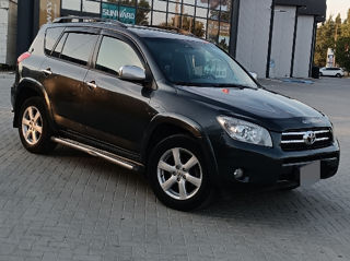 Toyota Rav 4 foto 2