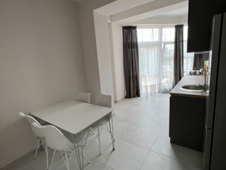 Apartament cu 2 camere, 60 m², Centru, Bălți foto 3