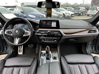 BMW 5 Series foto 8