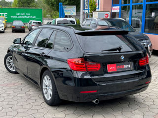 BMW 3 Series foto 3