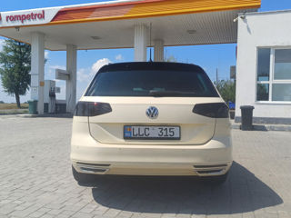 Volkswagen Passat foto 3