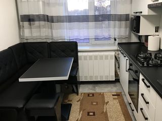 Vind apartament la ciocana mobilat cu toata tehnica foto 5