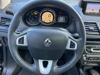 Renault Megane foto 17