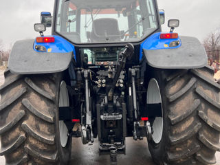 New Holland TM190 foto 2