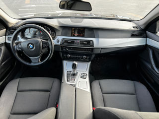 BMW 5 Series foto 7