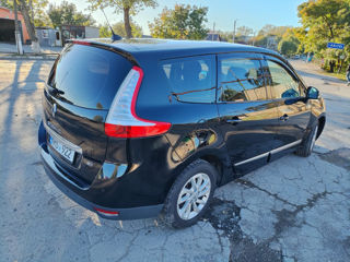 Renault Grand Scenic foto 6