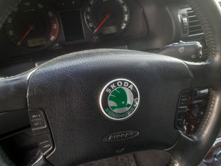 Skoda Superb foto 5