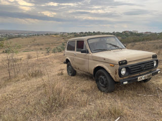 Lada / ВАЗ 2121 (4x4) foto 2