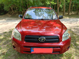 Toyota Rav 4 foto 6