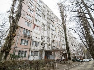 Apartament 3 camere, 72 mp, reparat și mobilat, Nicolae Costin 47500 € foto 14