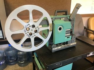 Proiector Bell & Howell 'Filmosound' model 1698, 16mm Projector TQ111  Accept oferte si de schimb pe foto 2