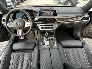 BMW 7 Series foto 10