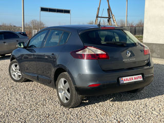 Renault Megane foto 4