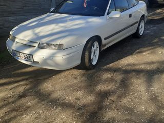 Opel Calibra foto 1