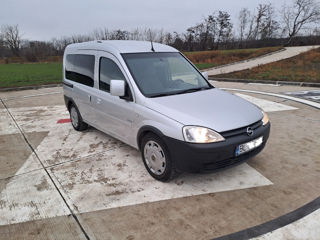 Opel Combo foto 2