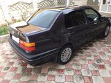 Volkswagen Vento foto 2