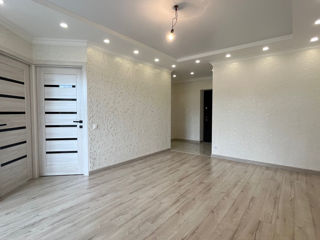 Apartament cu 2 camere, 54 m², Buiucani, Chișinău foto 5