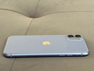 iPhone 11, 64GB foto 2