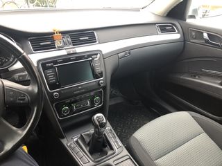 Skoda Superb foto 6