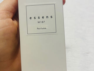 Parfum Essens foto 3