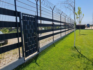 Bandă de plastic pentru gard. foto 6