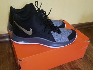 Кроссовки Nike 47р 1500л,Puma 41р 850л,ботинки 900л SHAQ 44р foto 2