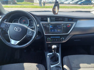 Toyota Auris foto 5