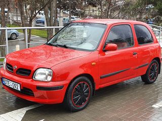 Nissan Micra foto 1