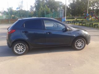 Mazda 2 foto 5