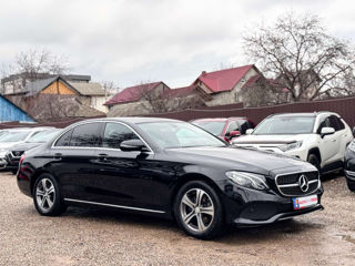 Mercedes E-Class foto 2