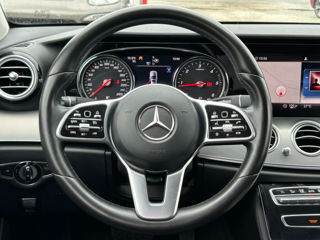 Mercedes E-Class foto 11