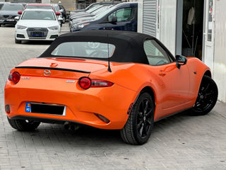 Mazda MX-5 foto 3