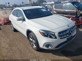 Mercedes GLA