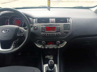 KIA Rio foto 5