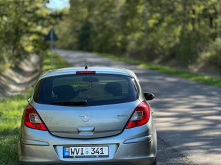 Opel Corsa foto 3